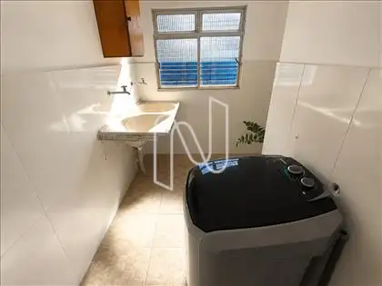 ÁREA DE SERVIÇO