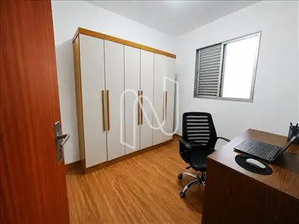 Quarto 02 (Com Móveis)