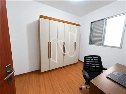 Quarto 02 (Com Móveis)
