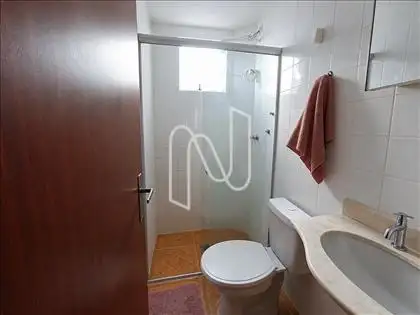 Banheiro Social (Com Móveis)