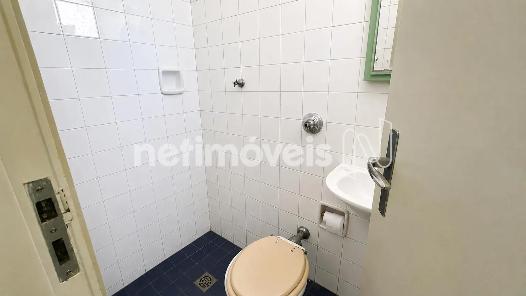 Banheiro Quarto D.C.E