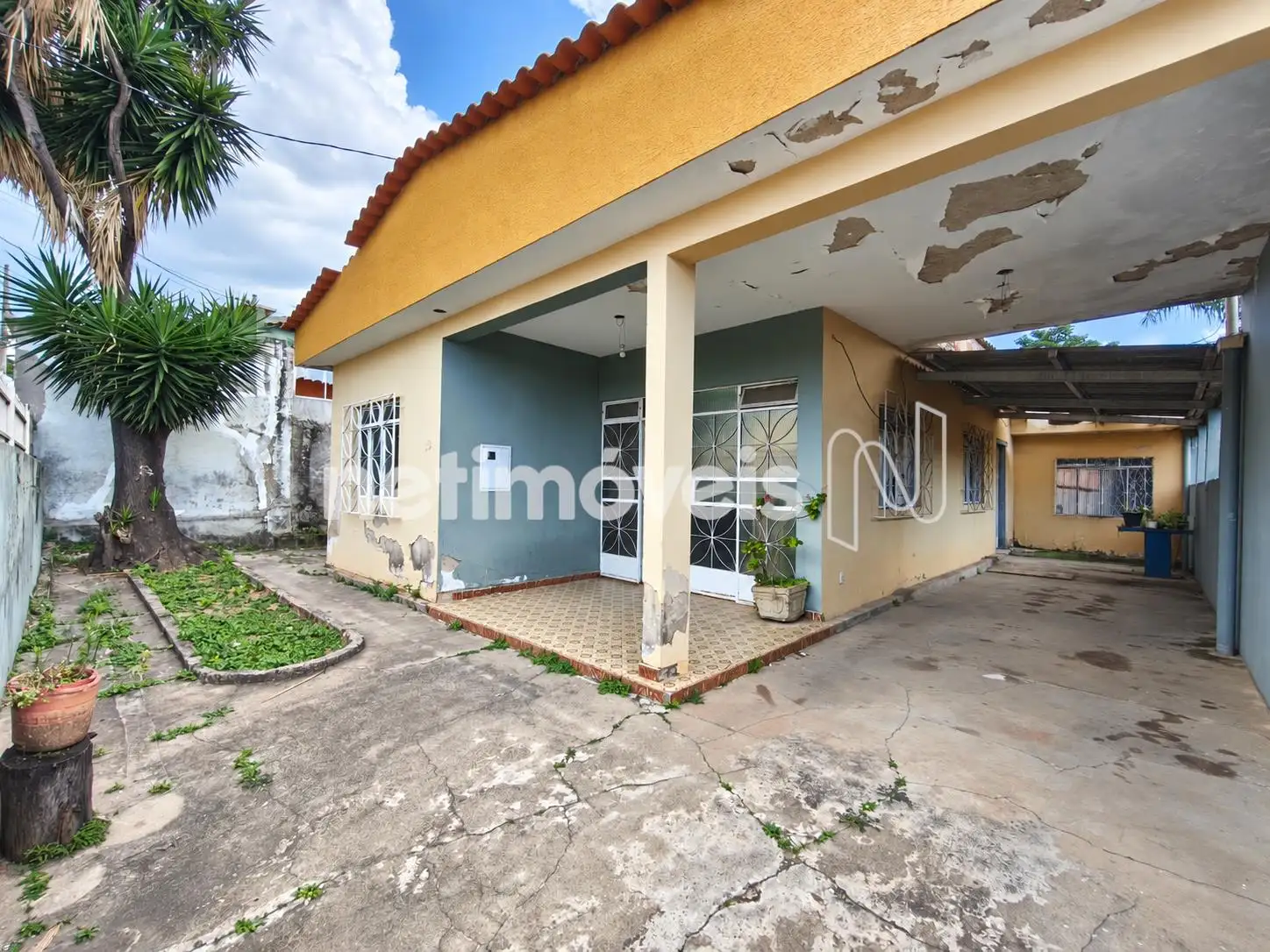 Fachada Casa 01 / Vaga de Garagem
