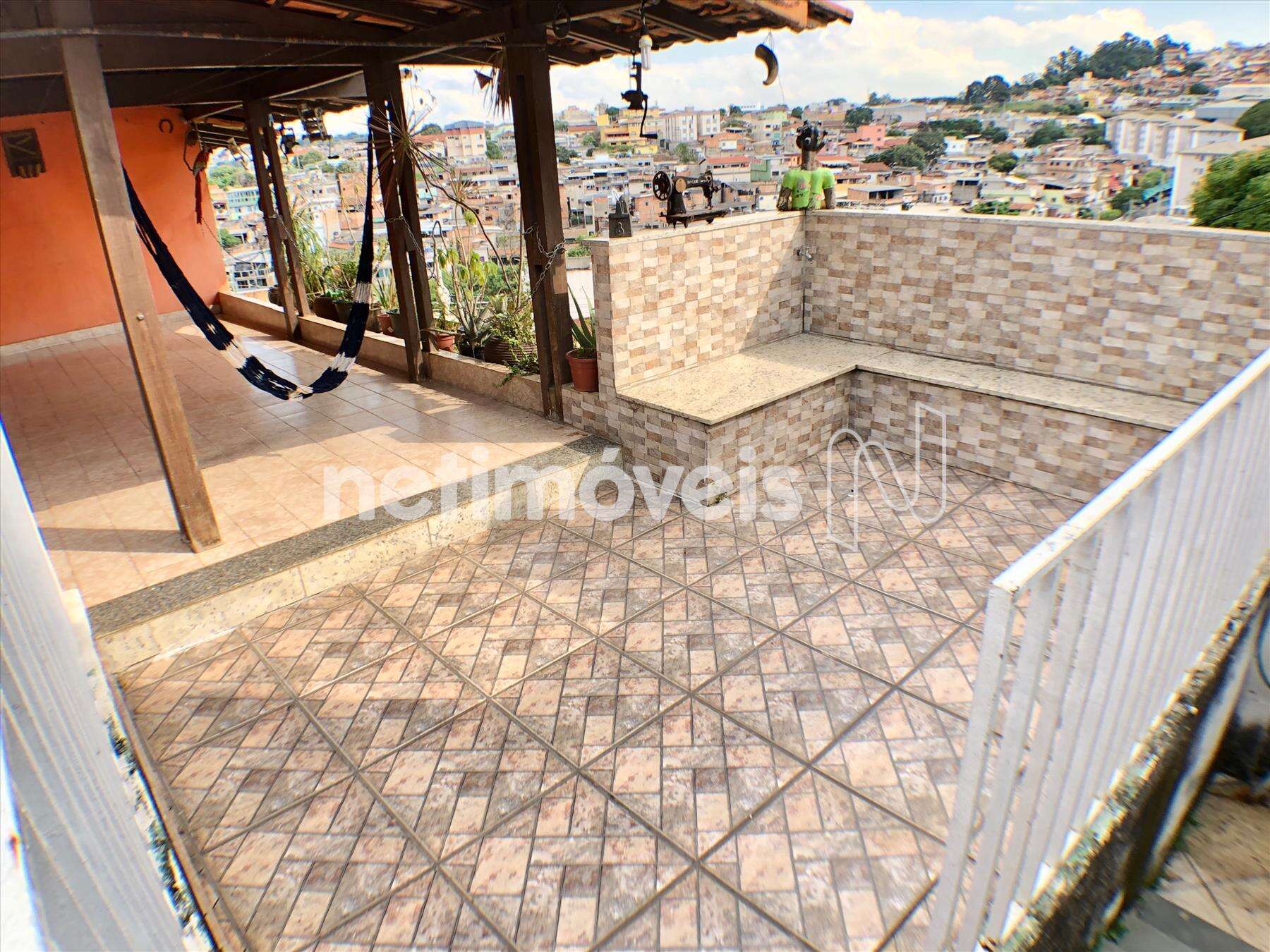 Terraço com Parte Descoberta