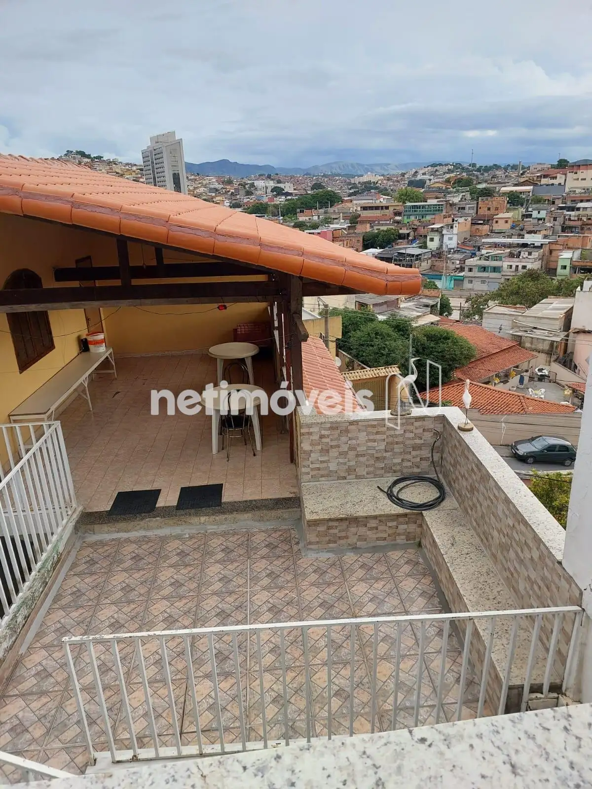 Terraço com Parte Descoberta