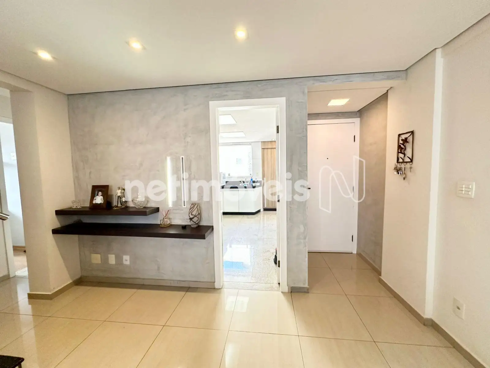 Sala (Entrada Cozinha)