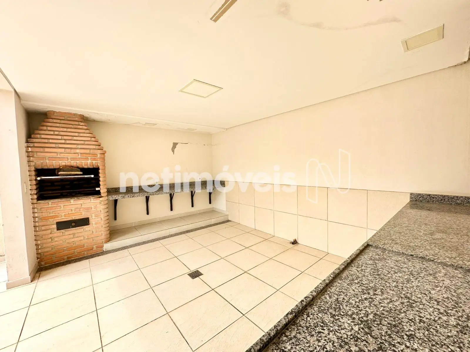 Prédio - Espaço Gourmet