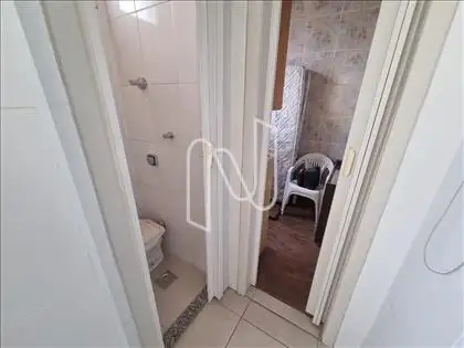 Quarto e Banheiro D.C.E 