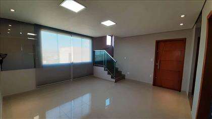 Outro ângulo da sala do primeiro nível
