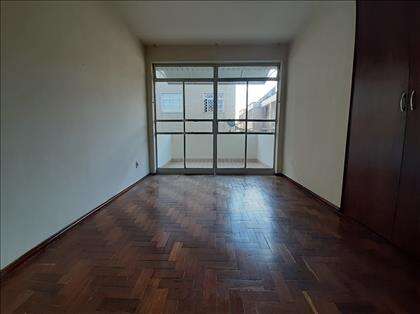 QUARTO SUÍTE C/VARANDA 