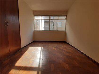 QUARTO 03 C/ ARMÁRIO 