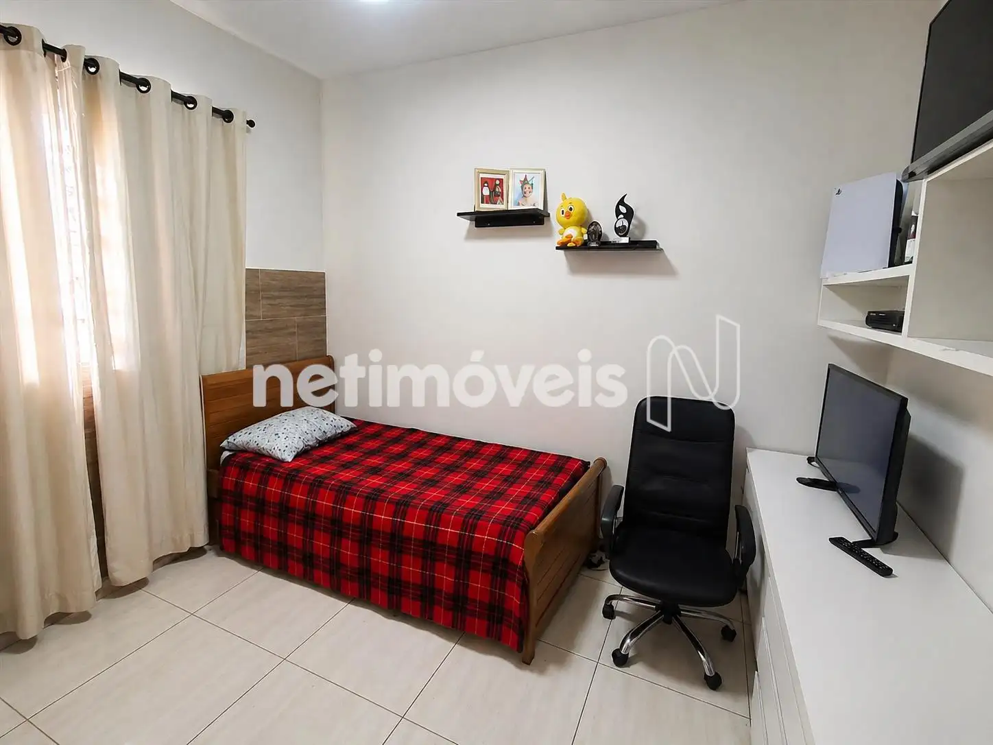 Quarto 01