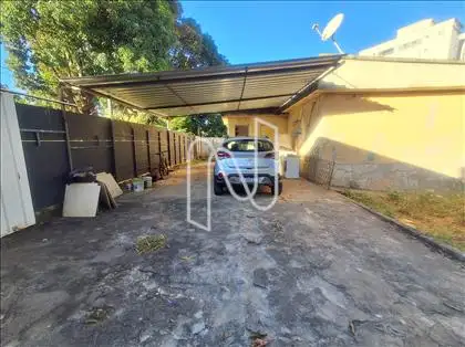  Garagem