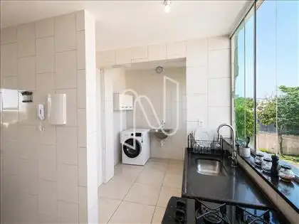  ÁREA DE SERVIÇOS INTEGRADA COM COZINHA
