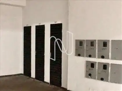 Prédio- Box Despejo  