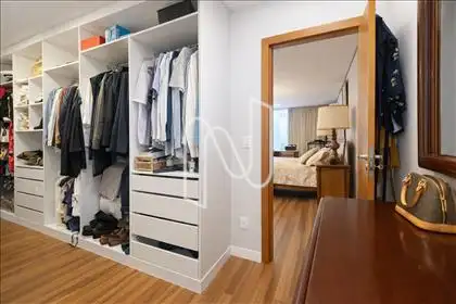 Closet quarto 2 