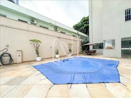 Prédio - Piscina