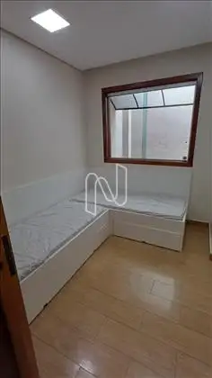 Quarto 02 