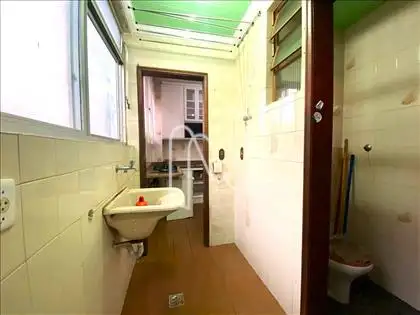 Áea e banho de serviço