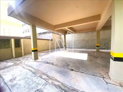  Garagem