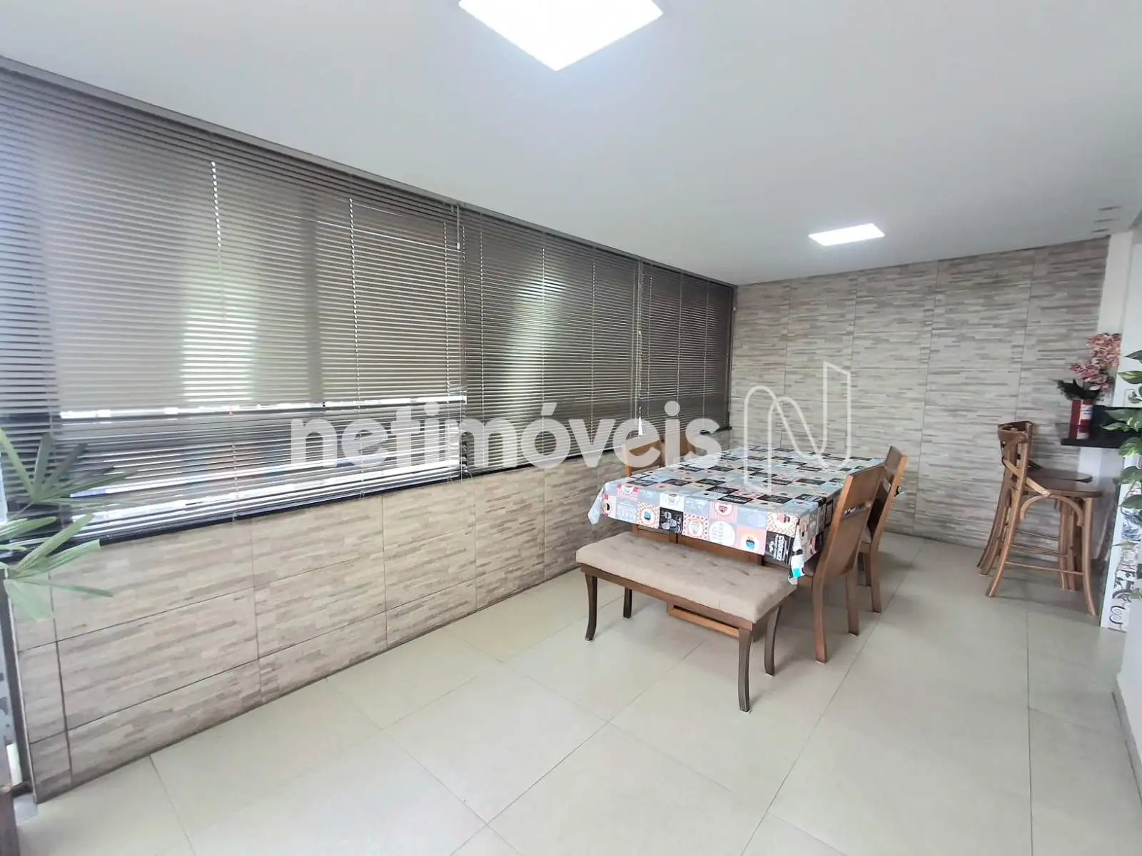 Sala - 02° Nível (Terraço)