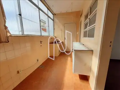 Área de Serviços