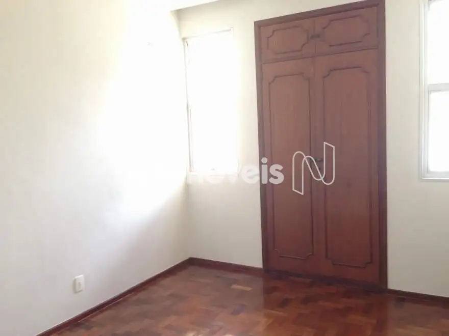 Quarto 02