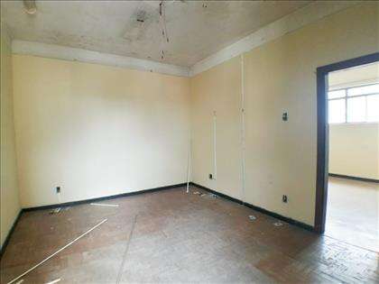 Quarto 01 Com Varanda 
