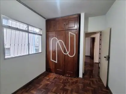 Quarto 2 (Outro Ângulo) 