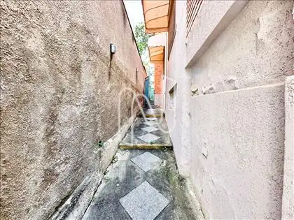 Lateral da casa 