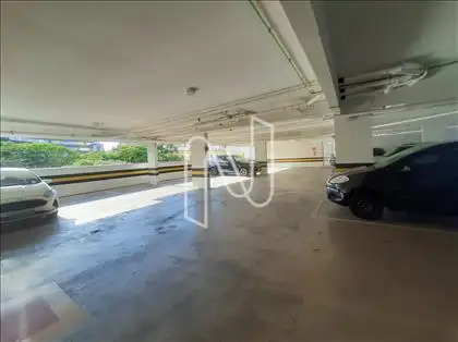 Prédio - Garagens
