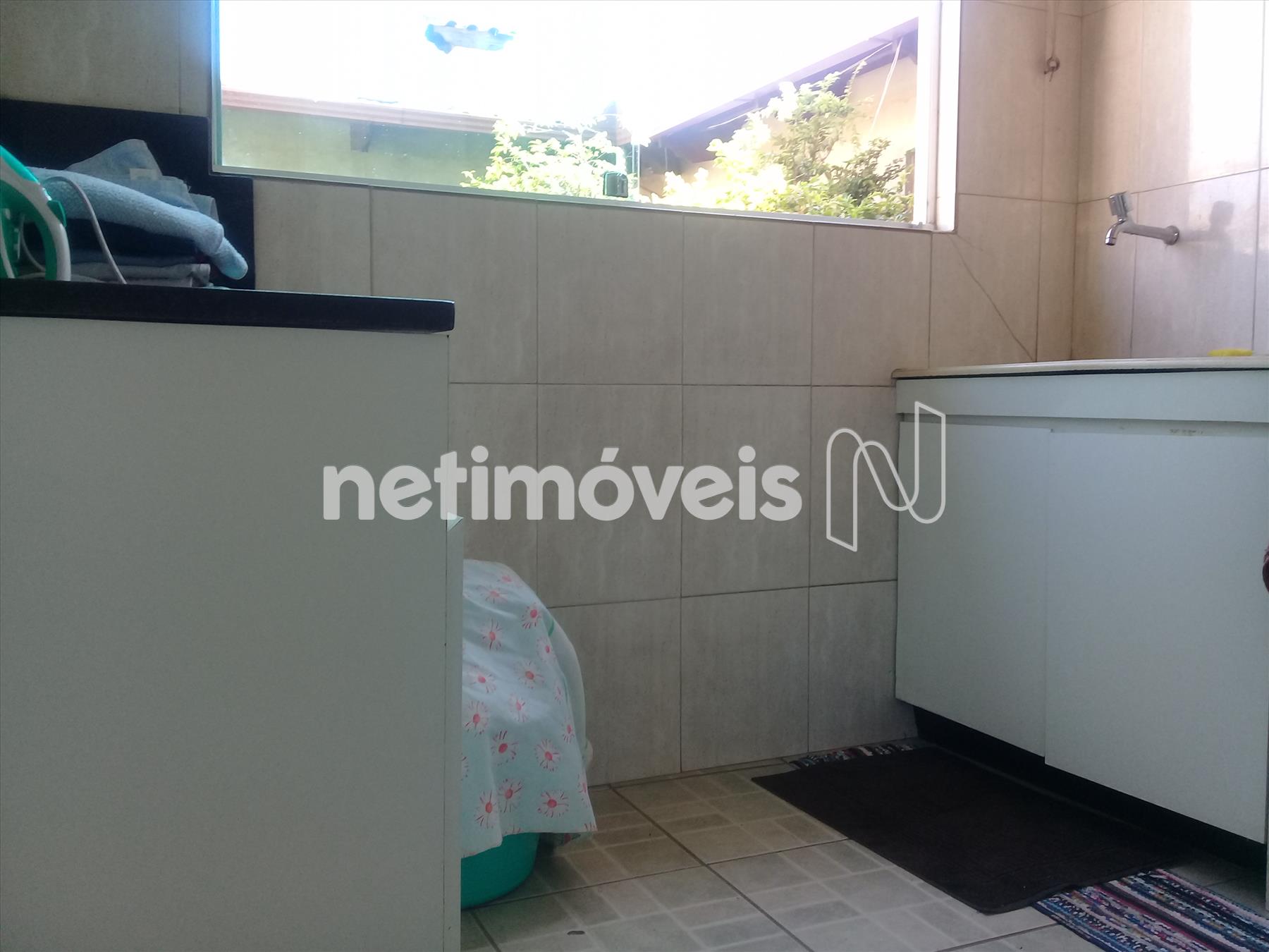 Acabamento da Área de Serviços