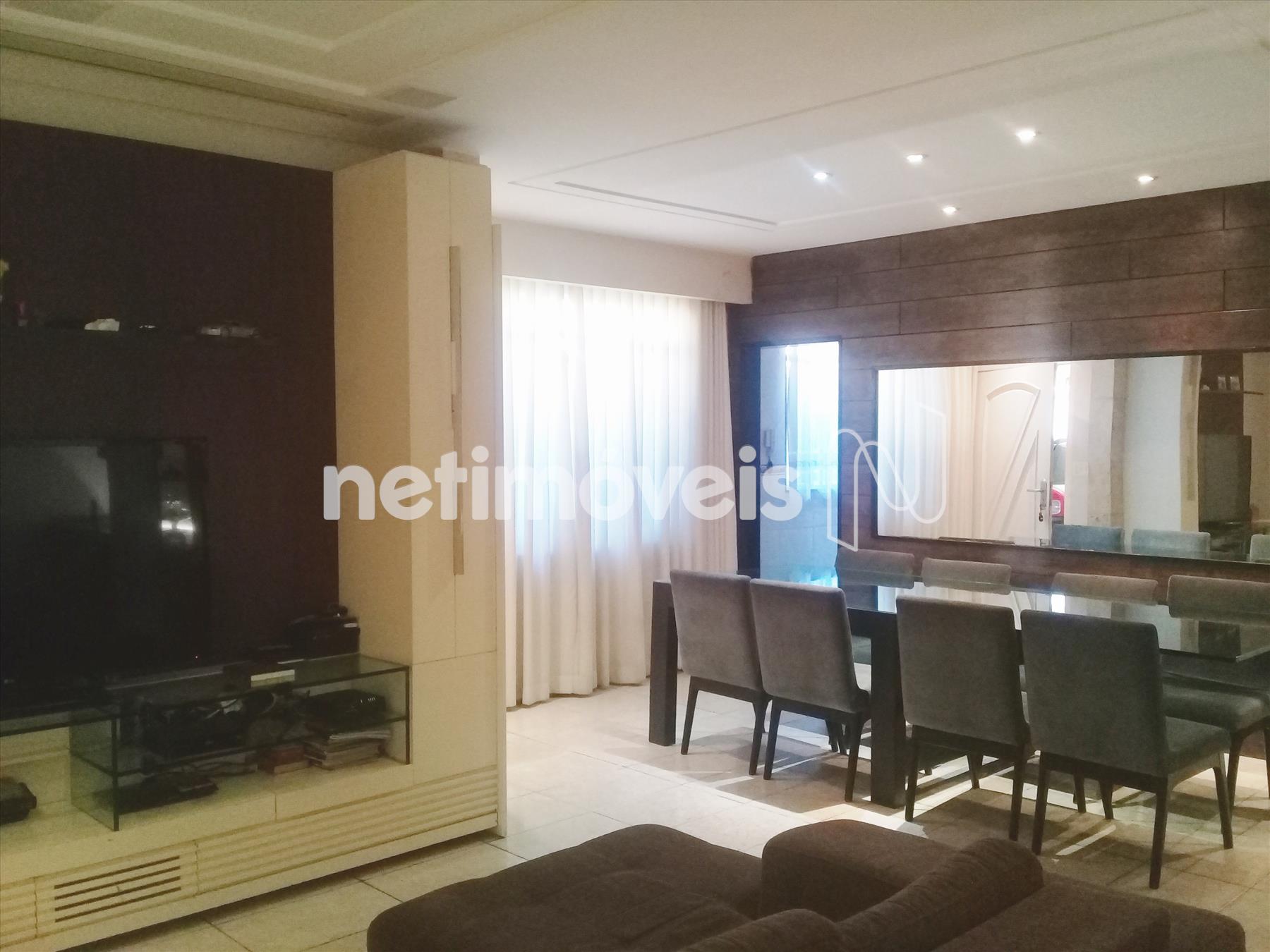 Vista da Sala Pela Cozinha