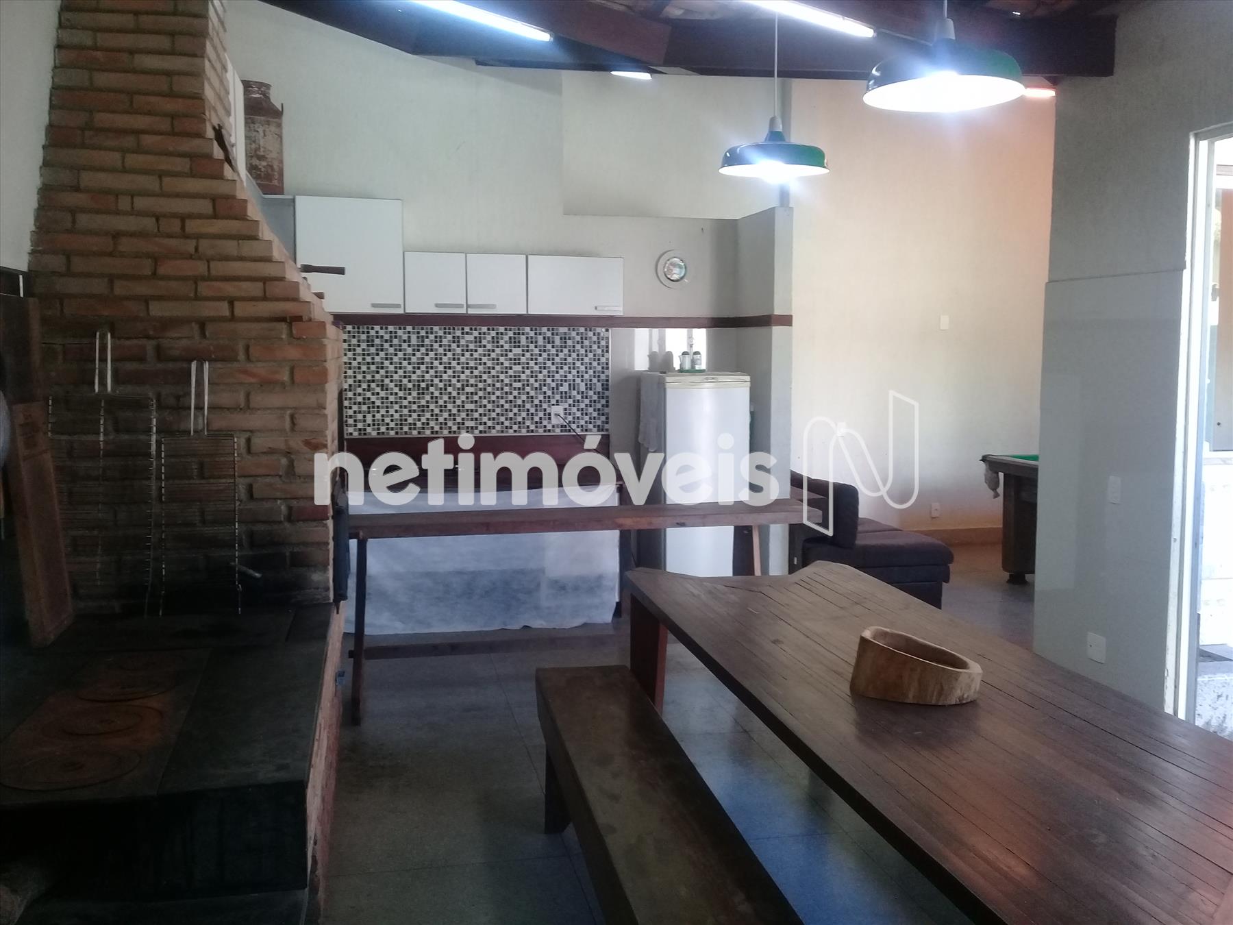 Churrasqueira Com Jogão a Lenha