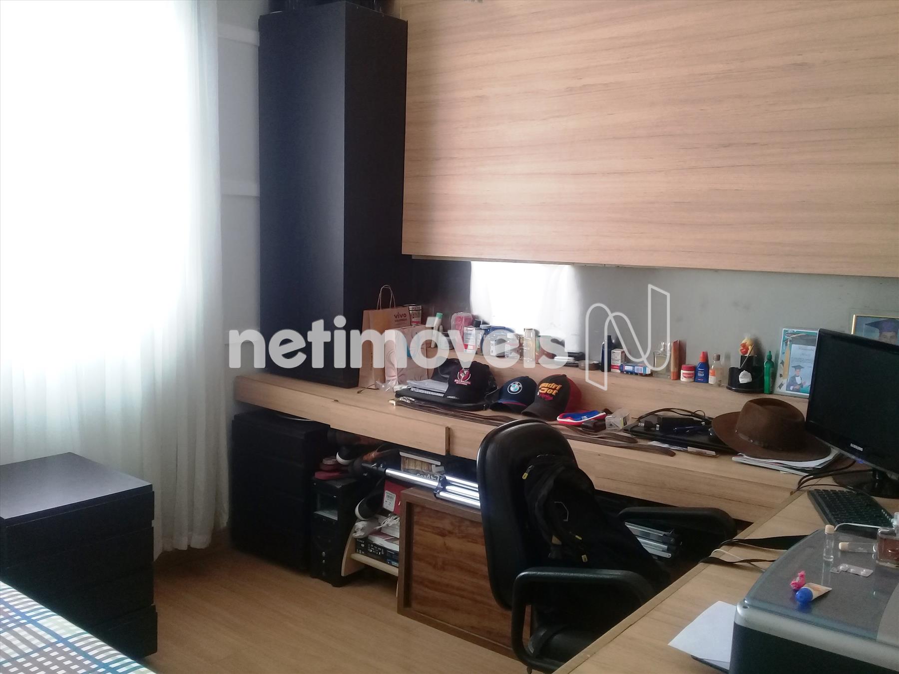 Quarto de Solteiro e Escritório 01