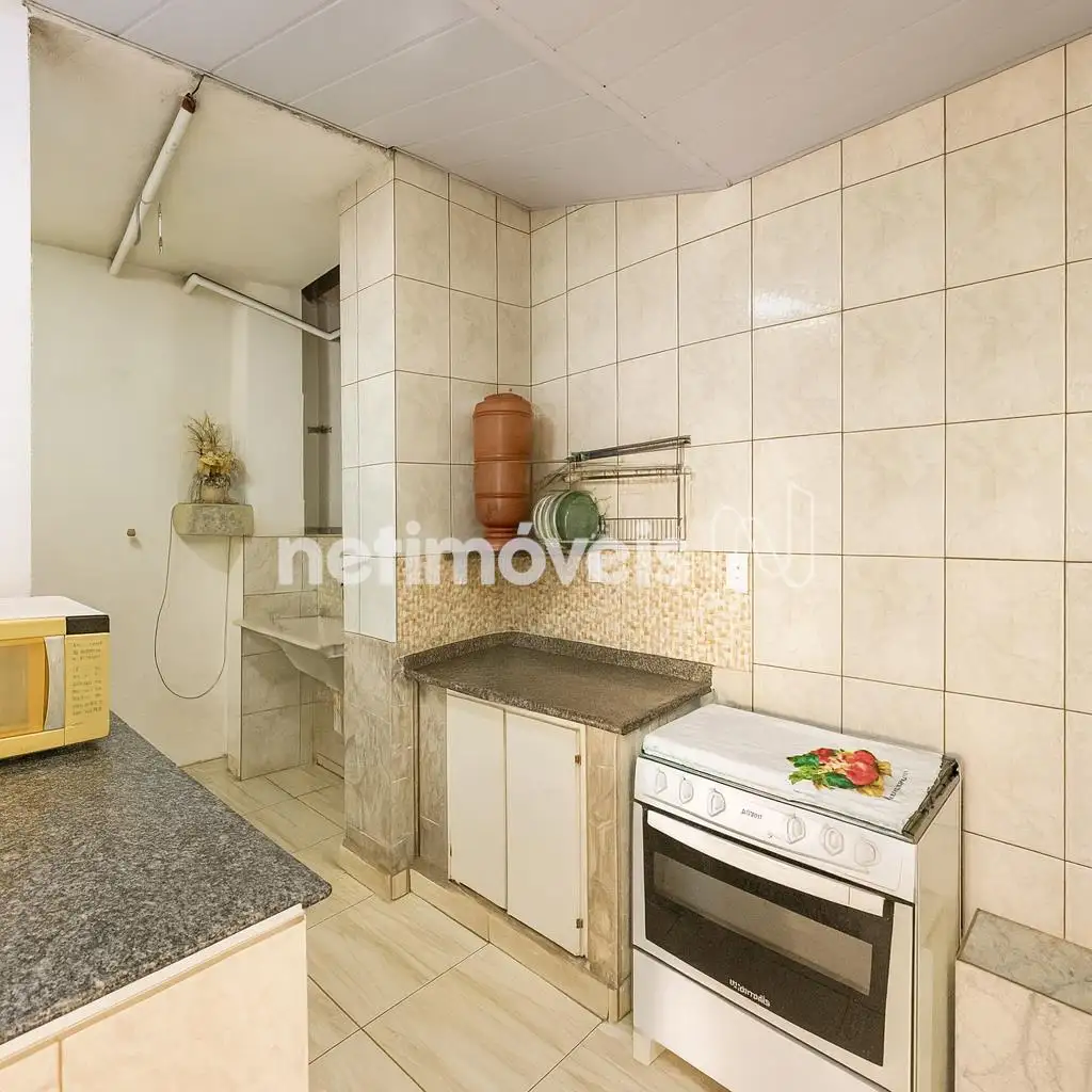 Cozinha/ Área de serviços