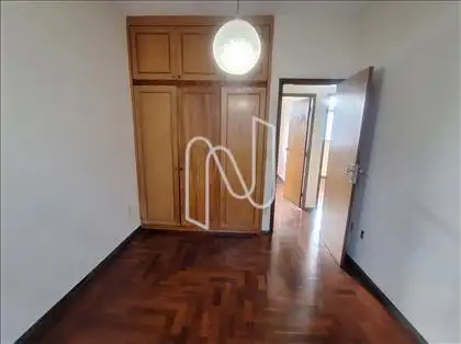 Quarto 2 (Outro Ângulo) 
