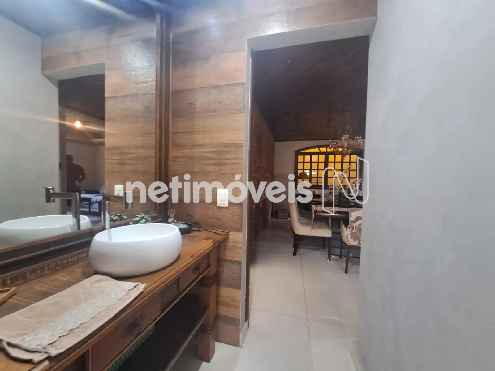 Lavabo 01° pavimento 