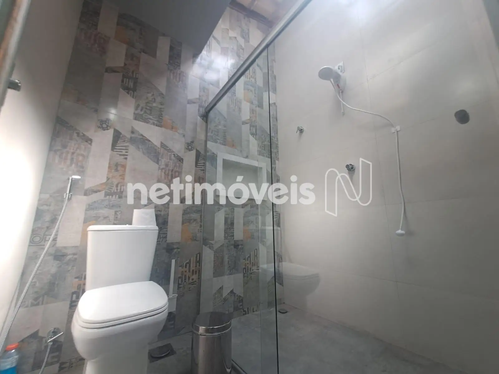 Banheiro área de lazer