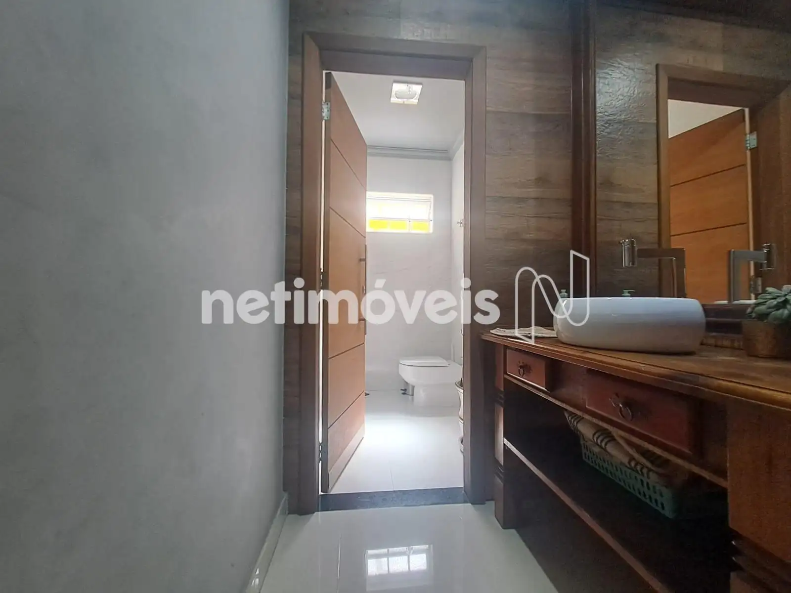 Lavabo 01° pavimento 