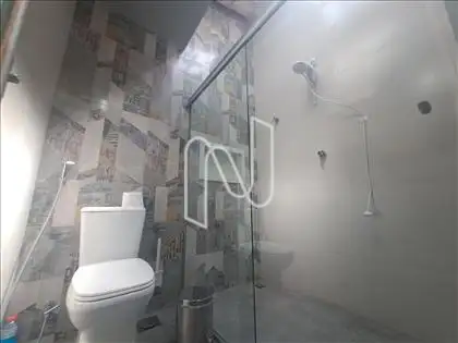 Banheiro área de lazer 