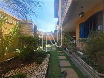 Jardim frente  