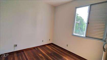 QUARTO 02 C/ARMARIO 