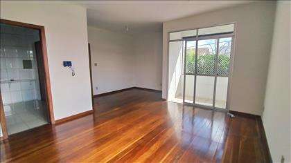 SALA OUTRO ANGULO