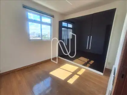 Quarto 02 