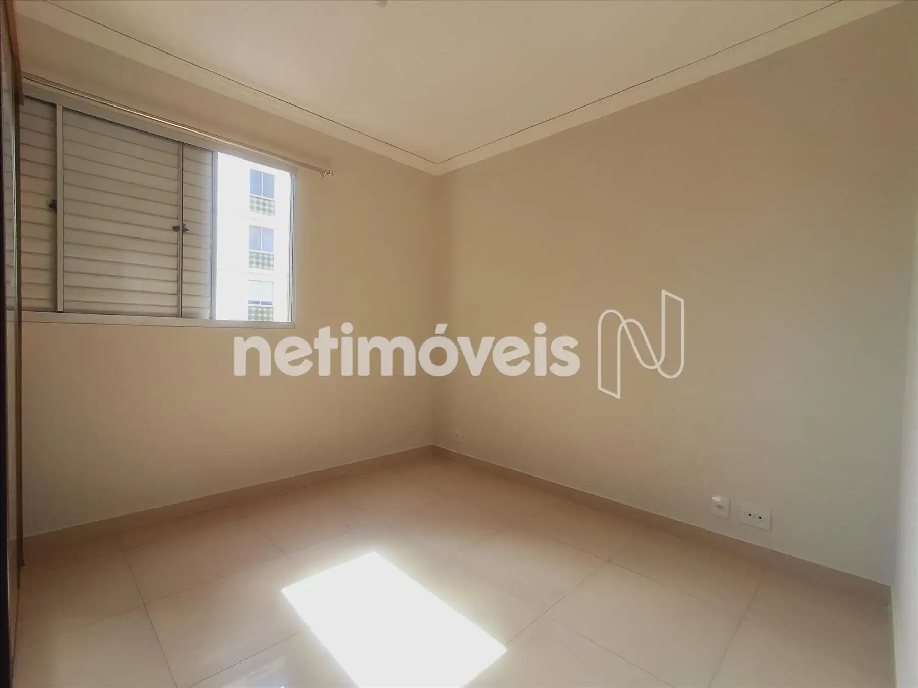 1º Nível - Quarto Suíte