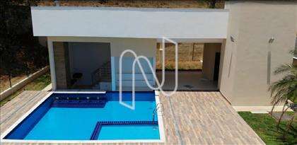 Piscina Condomínio 