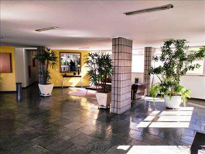 AMPLO HALL DECORADO
