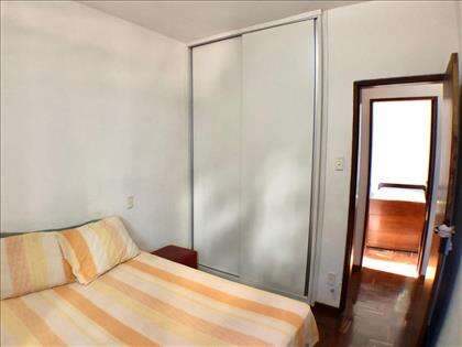Quarto Casal com Armários