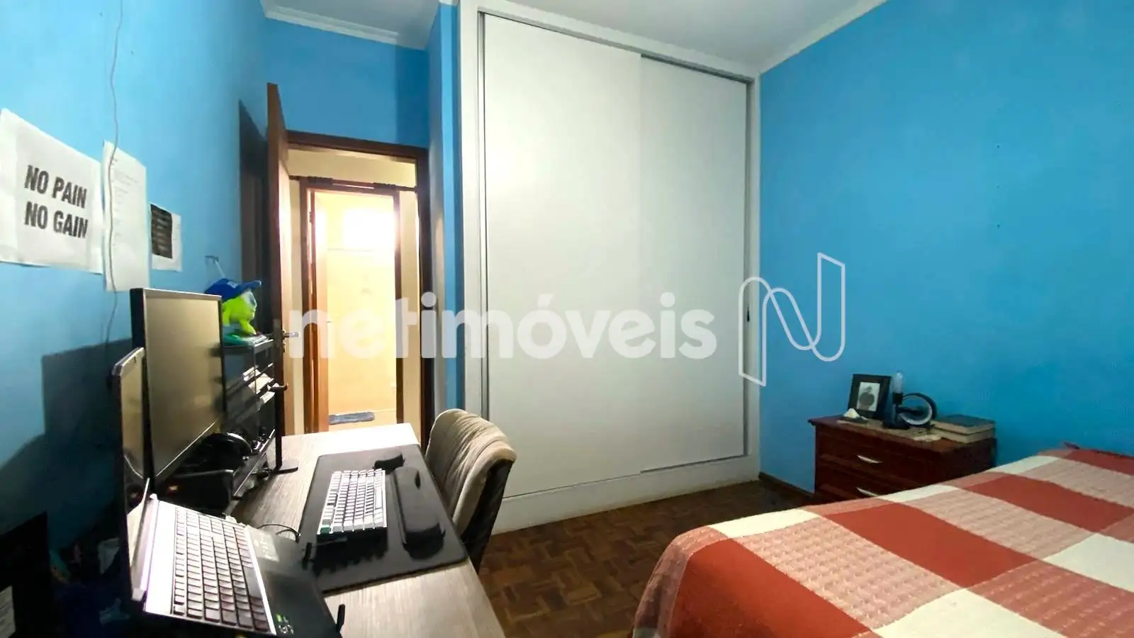 Quarto 3 outro ângulo