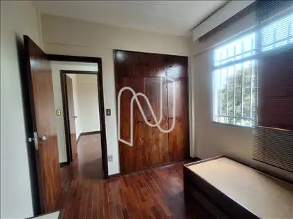 Quarto 2 (Outro Ângulo) 